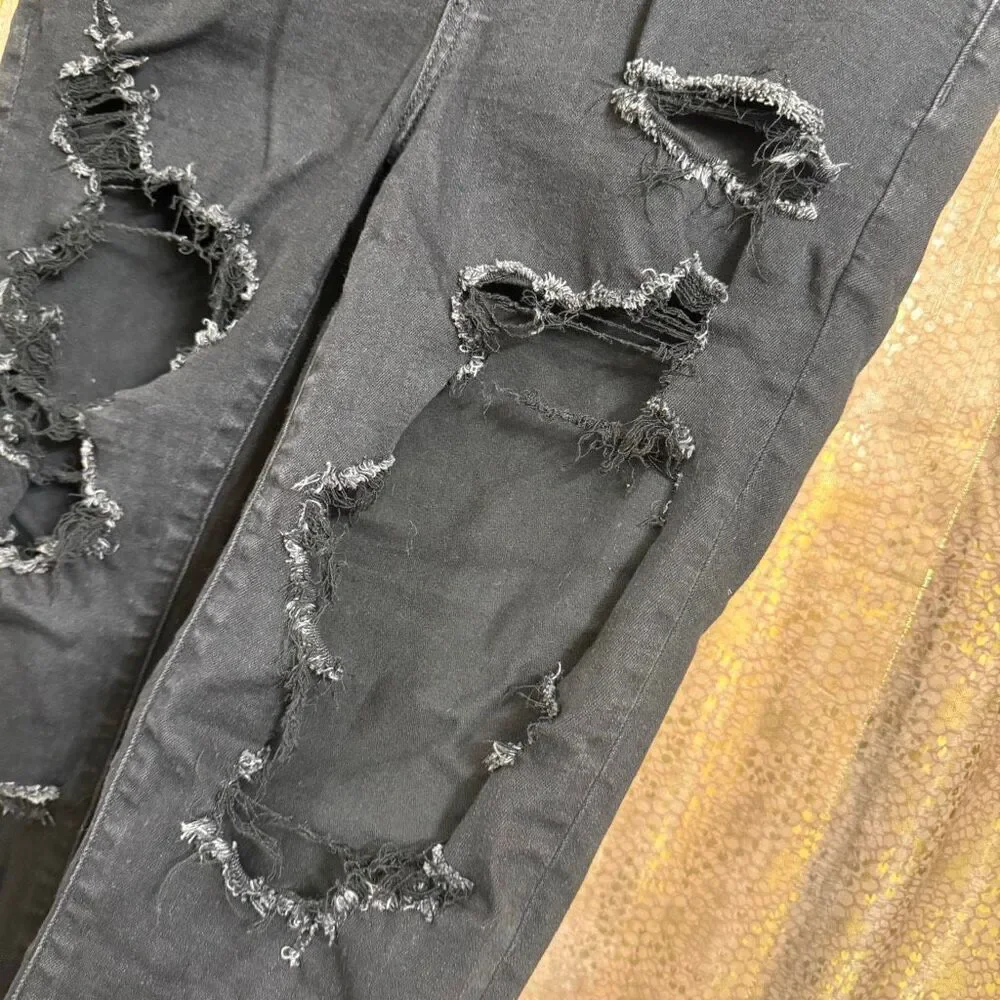American Eagle Black Ripped Destroyed Skinny Stretchy Jeans Size 12